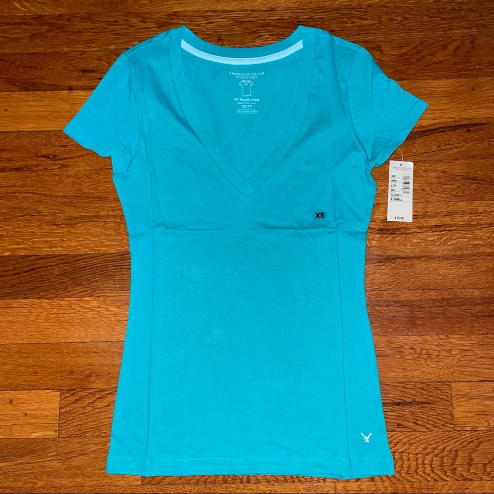 BNWT American Eagle Teal Favorite V-Neck